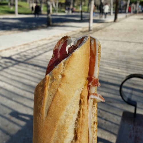 jamon sandwich retiro madrid 500x500