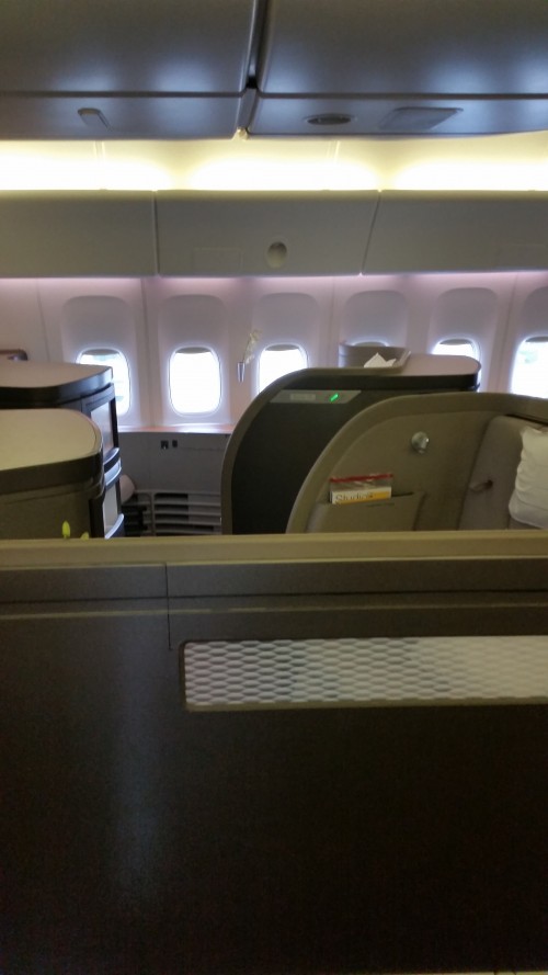 cathay pacific first class cabin 500x889