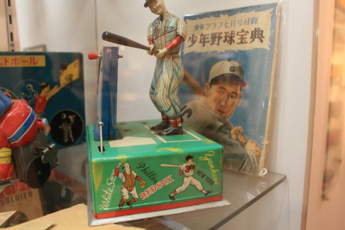 tin baseball toy kitihara museum 700x467