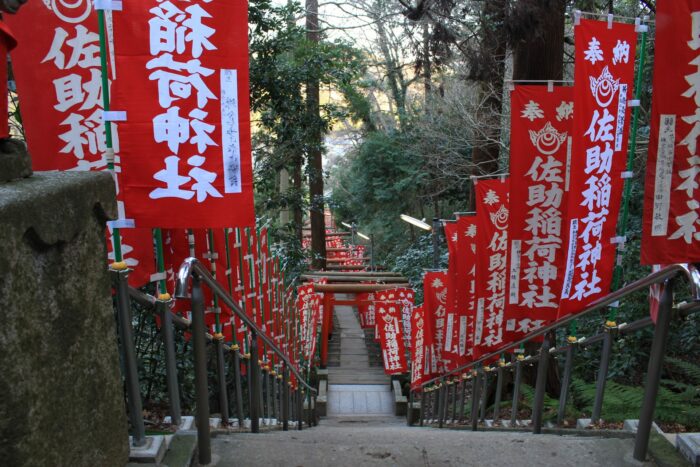 sasuke inari shrine entrance 700x467