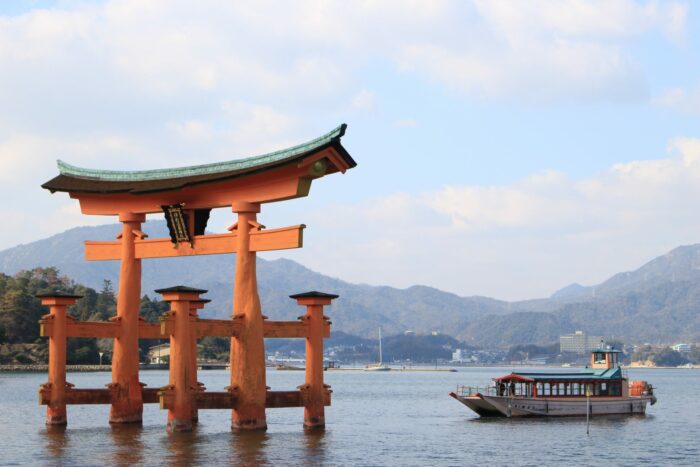 floating torii gate 700x467