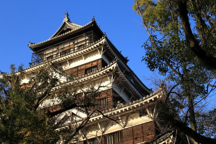 hiroshima castle 700x467