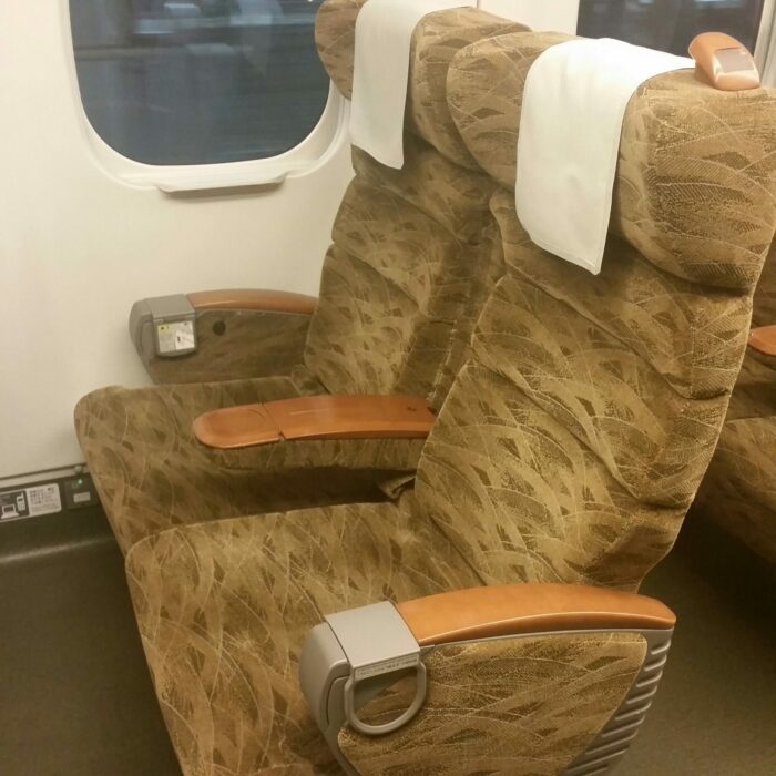 japan train seats 700x700