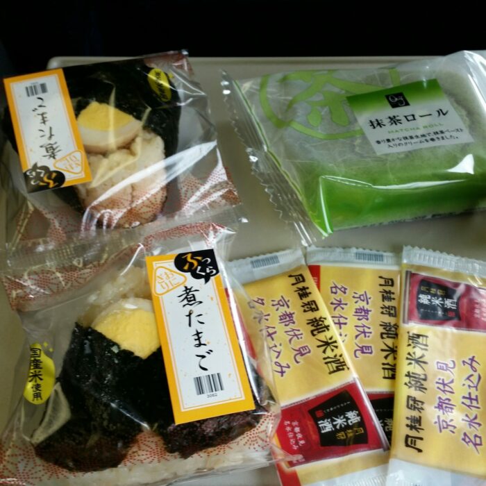 japan train snacks 700x700