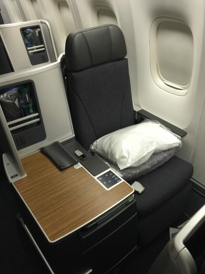 american airlines business class seat boeing 767 700x933