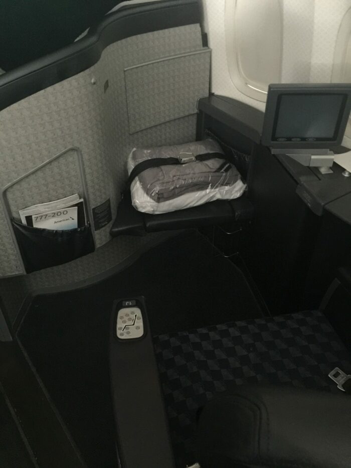 american airlines first class seating 777 700x933