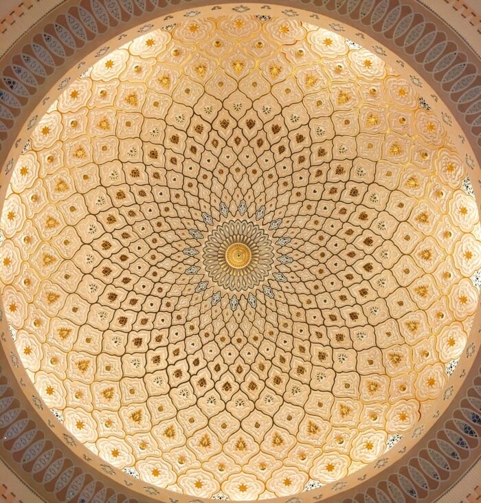 islamic arts museum malaysia ceiling 700x732