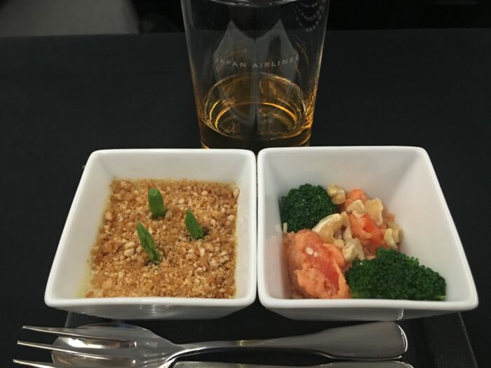 jal business class boeing 787 osaka to los angeles amuse bouche 700x525