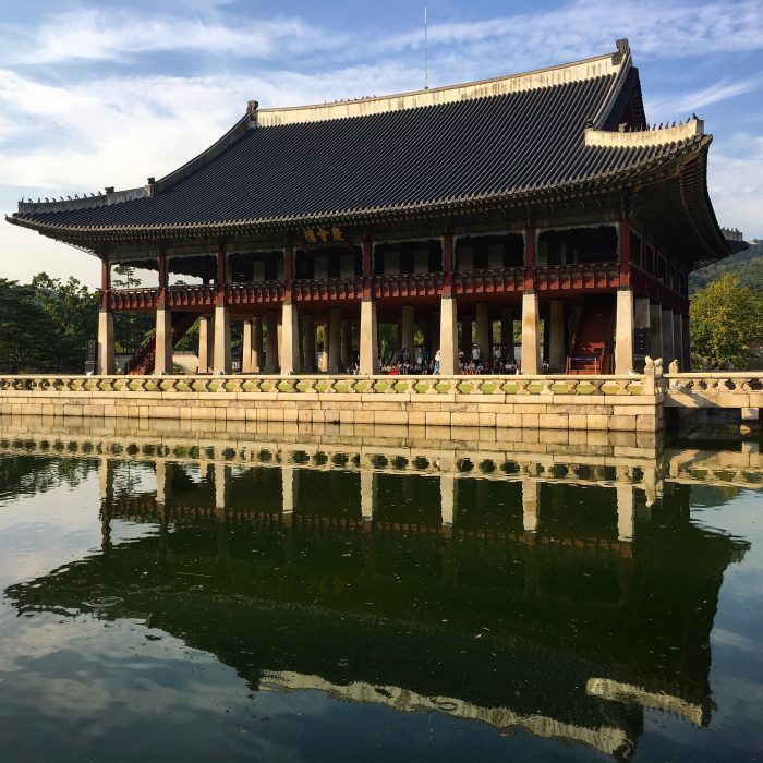 gyeonghoeru pavilion 700x700