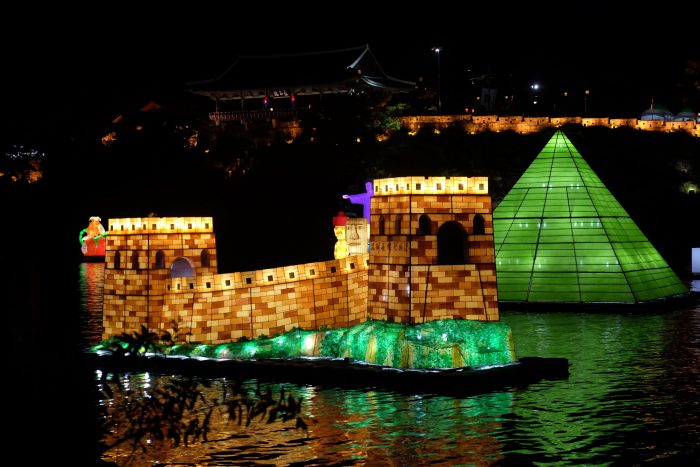 jinju lantern festival river floats 700x467