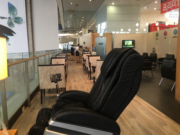 air lounge hue seoul gimpo massage chair 700x525