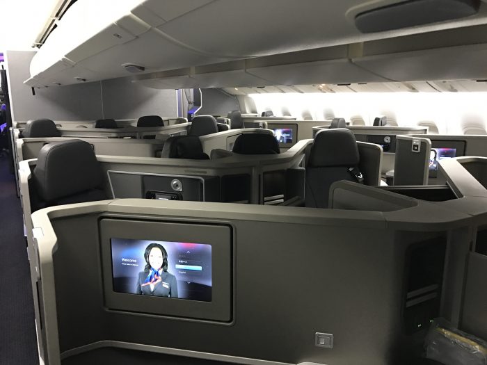 american airlines business class boeing 777 200 los angeles to london heathrow 700x525