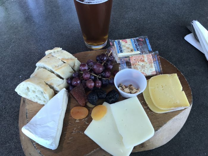 capers cafe le bar cheese platter 700x525