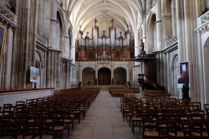 bordeaux cathedral organ 700x467