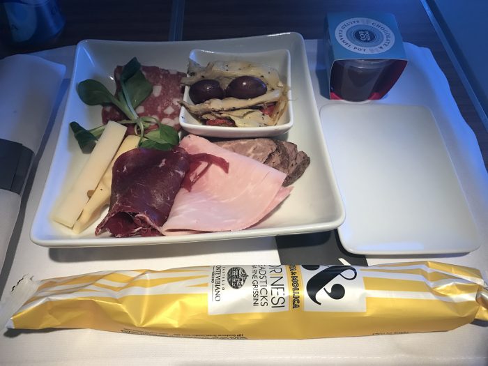 american airlines business class boeing 777 200 london heathrow lhr to los angeles lax charcuterie 700x525