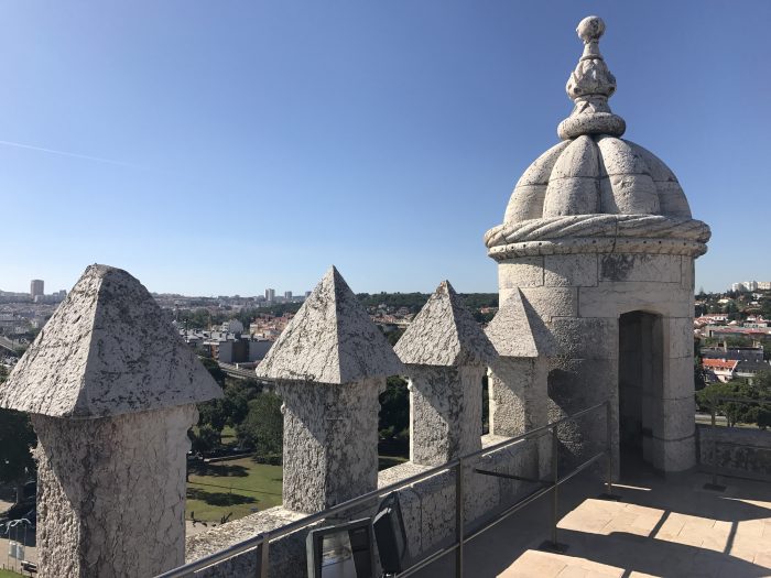 day trip to belem tower viewpoint 700x525