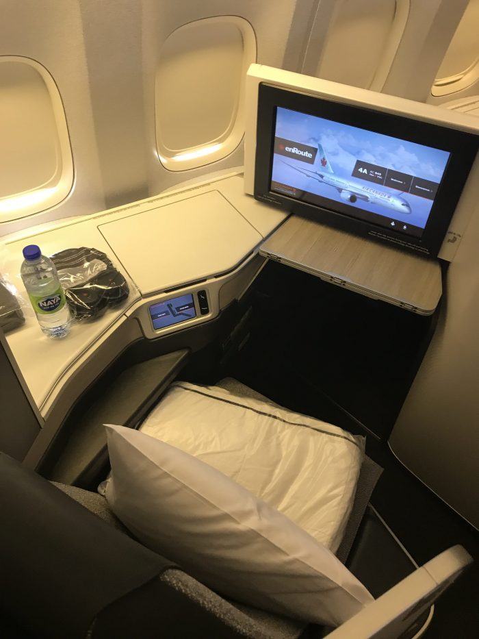 air canada business class boeing 777 200lr frankfurt fra to calgary yyc seat 700x933