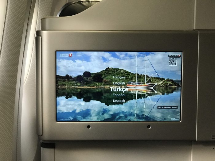 turkish airlines business class boeing 777 300er san francisco sfo istanbul ist inflight entertainment screen 700x525