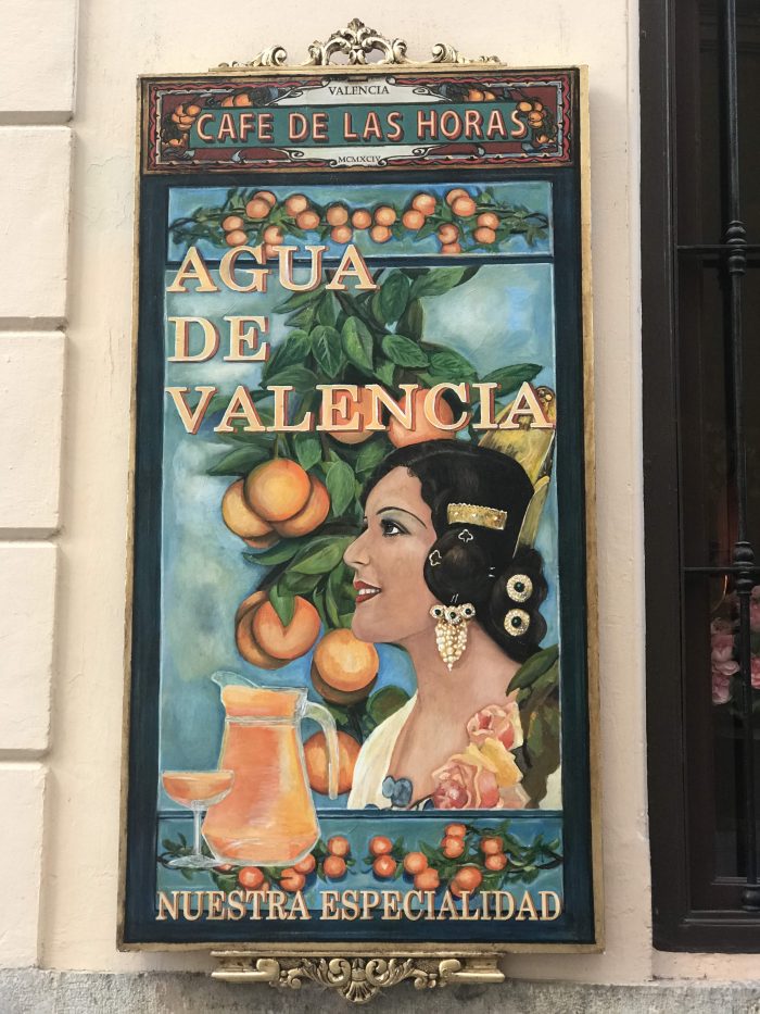 cafe de las horas best agua de valencia in valencia 700x933