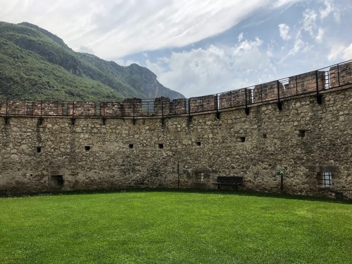 castel beseno walls courtyard 700x525