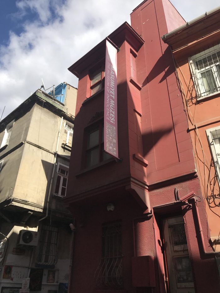 museum of innocence istanbul building 700x933