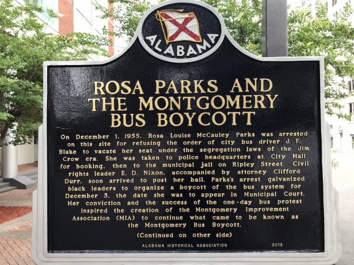 rosa parks montgomery bus boycott 700x525