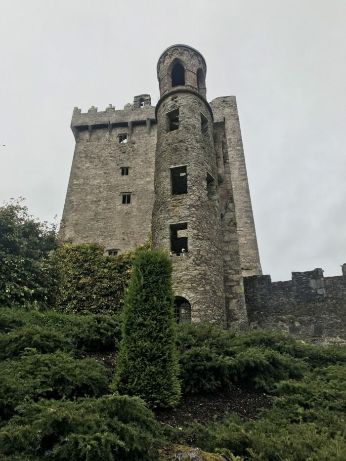 blarney castle tower 700x933