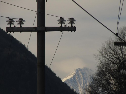 telephone electrical pole railway italy switzerland 500x375 - FARTing around the Alps - Riding the train between Locarno, Switzerland & Domodossola, Italy