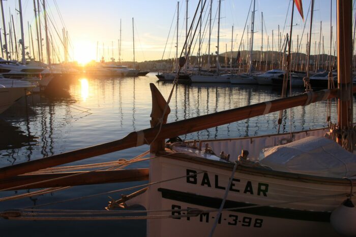 palma de mallorca harbor sunset 700x467 - Travel Contests: December 9th, 2020 - Mallorca, Paris, Bahamas, & more