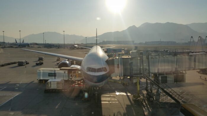 Cathay Pacific Business Class 777-300 Hong Kong HKG to Tokyo Narita NRT: Around The World