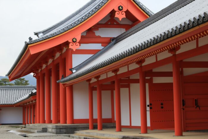 imperial palace kyoto 700x467 - Travel Contests: November 7, 2018 - Japan, Norway, France, & more