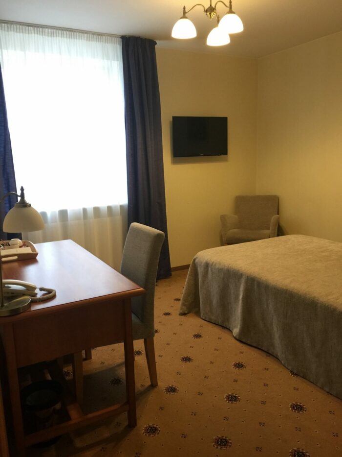 radi un draugi room 700x933 - Radi Un Draugi Hotel Riga, Latvia review