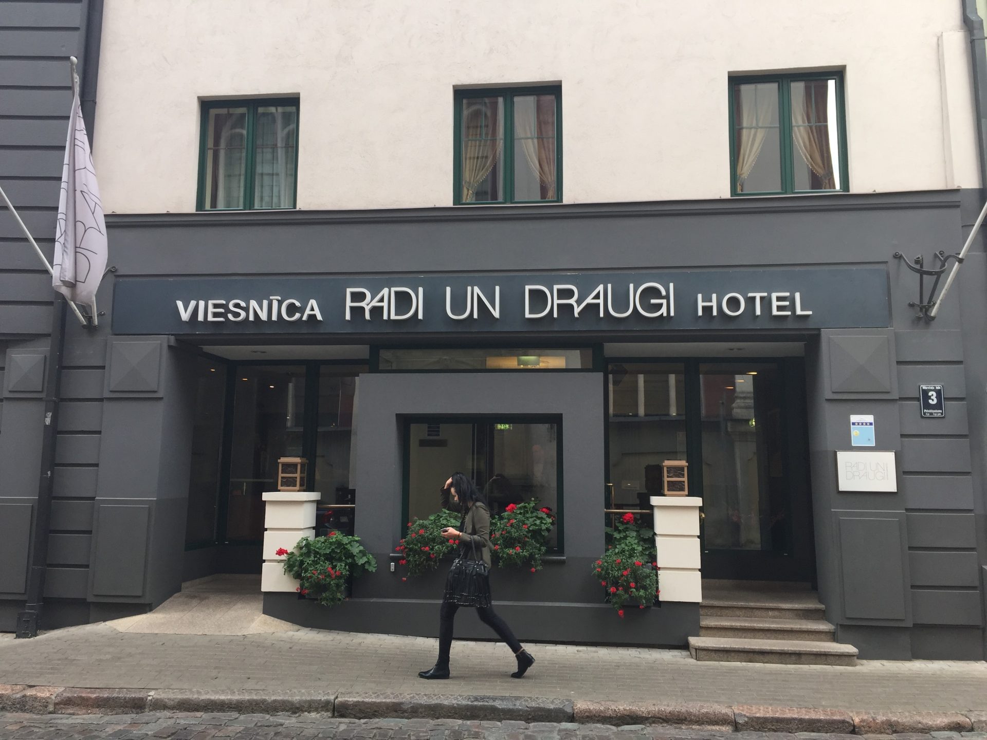 radi un draugi - Radi Un Draugi Hotel Riga, Latvia Review