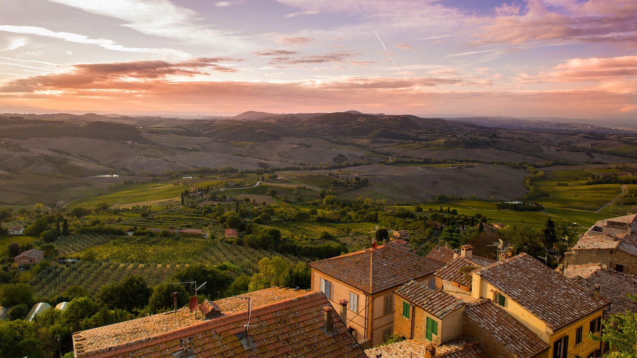 tuscany italy - Travel Contests: June 8th, 2022 - Italy, Egypt, Antarctica, & more