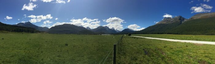 isengard new zealand panorama 700x209 - A Lord of the Rings tour in Queenstown, New Zealand