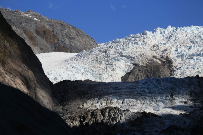 franz josef glacier new zealand 700x467 - Hiking to Franz Josef Glacier, New Zealand
