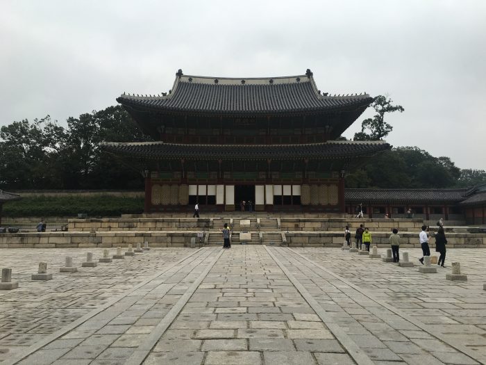 changdeokgung palace 700x525 - A visit to the Five Grand Palaces of Seoul, South Korea