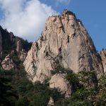 Hiking in Seoraksan National Park – Biseondae