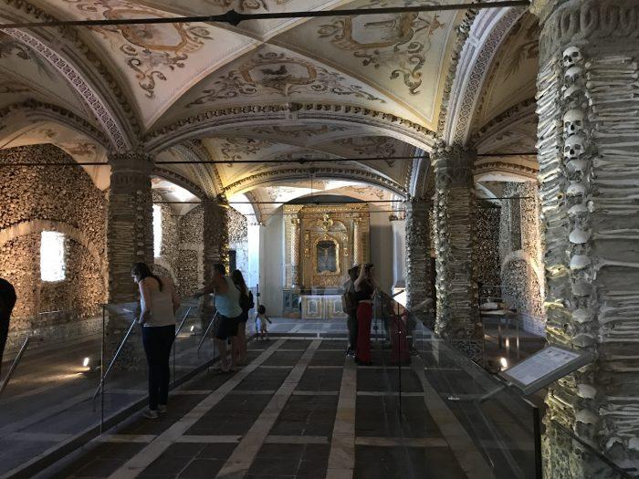 capela dos ossos 700x525 - A day trip from Lisbon to Évora, Portugal