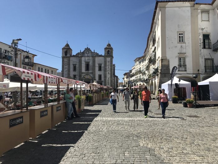 evora wine festival 700x525 - A day trip from Lisbon to Évora, Portugal