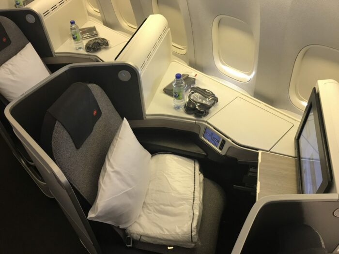 Air Canada Business Class Boeing 777-200LR Frankfurt FRA to Calgary YYC review