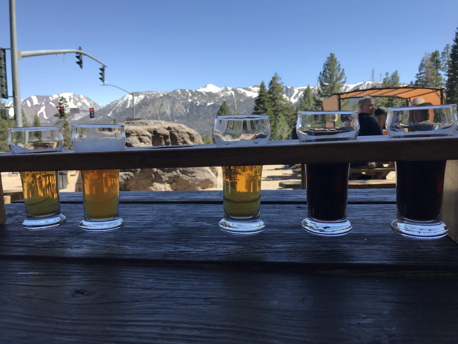 mammoth brewing company craft beer mammoth lakes flight - 7 Great Places for Craft Beer in Mammoth Lakes, California