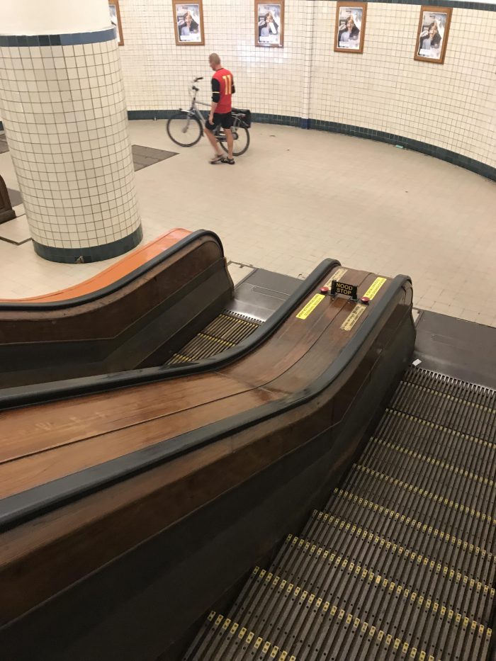 wooden escalator st annas tunnel antwerp 700x933 - A visit to St. Anna's Tunnel in Antwerp, Belgium