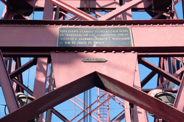 vizcaya bridge sign 700x467 - The historic Vizcaya Bridge in Bilbao, Spain