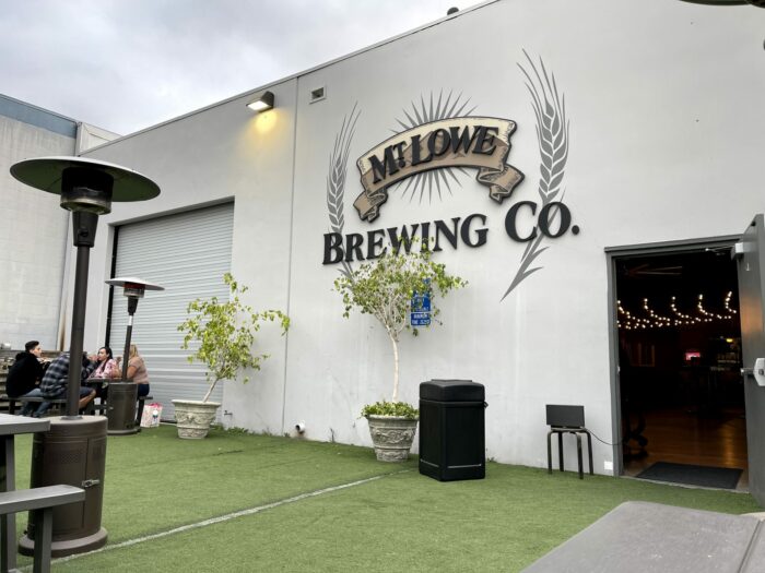 mt lowe brewing company patio arcadia 700x525 - Three great places for craft beer in Arcadia, California