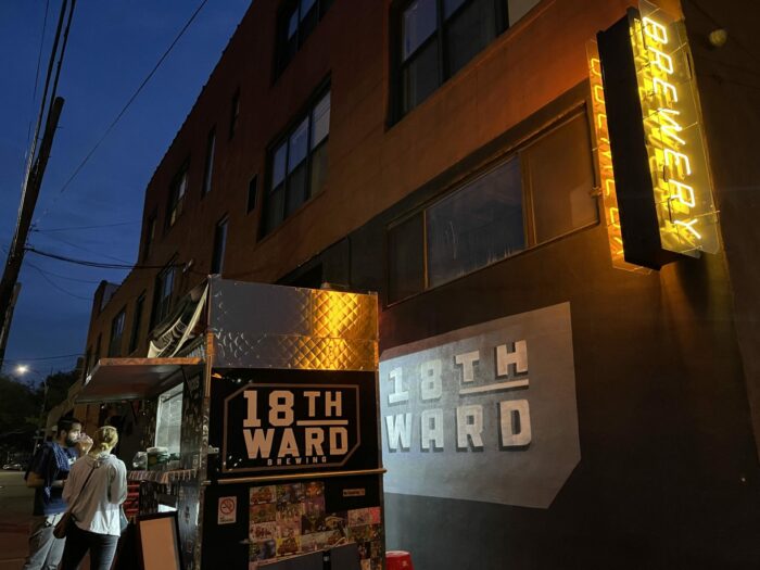 18th ward brewing 700x525 - 5 great places for craft beer in East Williamsburg, Brooklyn, New York