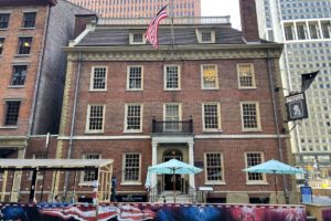 Fraunces Tavern: American History in the Oldest Restaurant in New York City