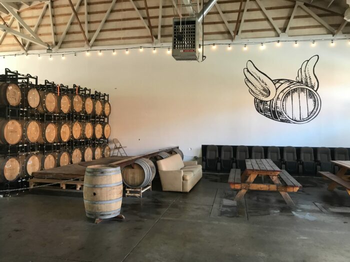 shady oak barrel house santa rosa 700x525 - 15 Great Places for Craft Beer in Santa Rosa, California
