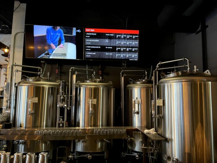 shelter distilling brewery mammoth 700x525 - 9 Great Places for Craft Beer in Mammoth Lakes, California