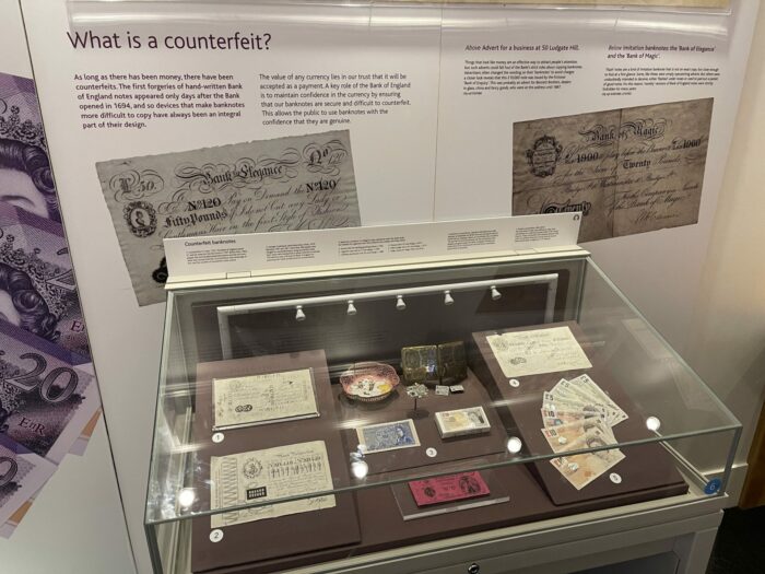 bank of england museum counterfeiting 700x525 - Bank of England Museum